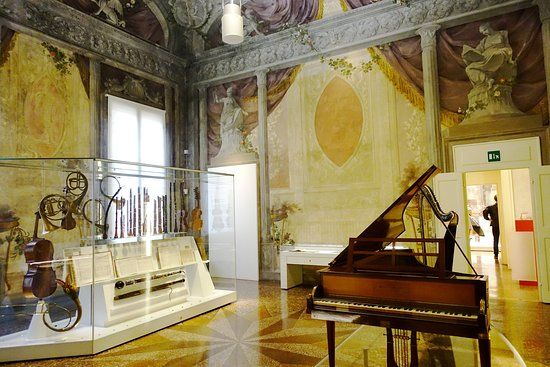 Internationaal Muziekmuseum en bibliotheek